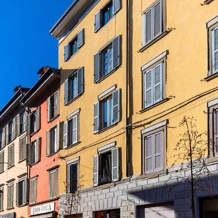 Luna Luxury * Bergamo