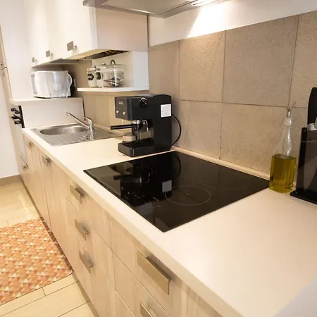 Luna Luxury Apartment